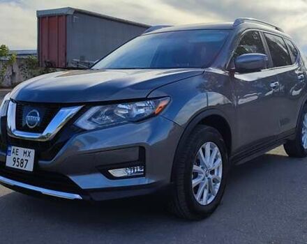 Серый Ниссан Rogue, объемом двигателя 2.49 л и пробегом 149 тыс. км за 17000 $, фото 14 на Automoto.ua