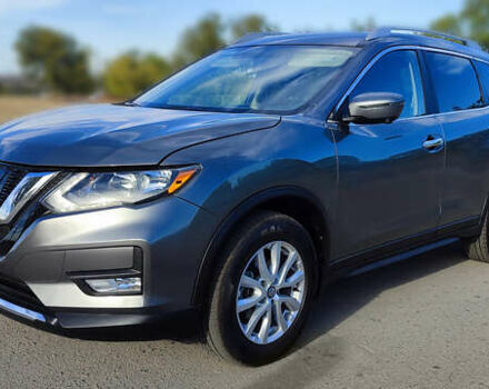 Серый Ниссан Rogue, объемом двигателя 2.49 л и пробегом 149 тыс. км за 17000 $, фото 30 на Automoto.ua