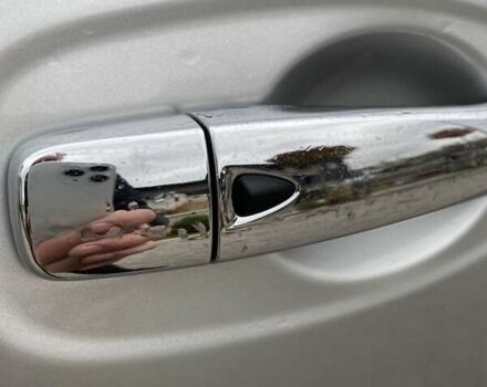 Серый Ниссан Rogue, объемом двигателя 2.5 л и пробегом 137 тыс. км за 10999 $, фото 15 на Automoto.ua