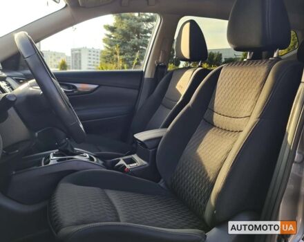 Серый Ниссан Rogue, объемом двигателя 2.5 л и пробегом 60 тыс. км за 18000 $, фото 10 на Automoto.ua