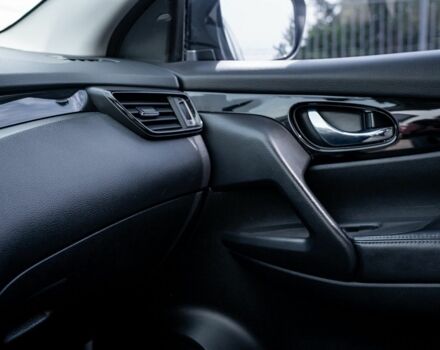 Сірий Ніссан Rogue, об'ємом двигуна 2 л та пробігом 97 тис. км за 357 $, фото 15 на Automoto.ua