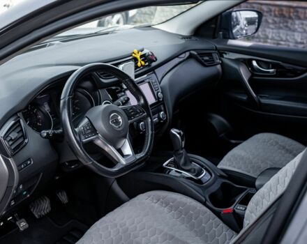 Сірий Ніссан Rogue, об'ємом двигуна 2 л та пробігом 97 тис. км за 357 $, фото 16 на Automoto.ua