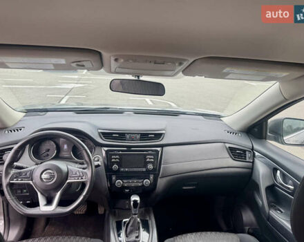 Серый Ниссан Rogue, объемом двигателя 2.49 л и пробегом 154 тыс. км за 13700 $, фото 9 на Automoto.ua