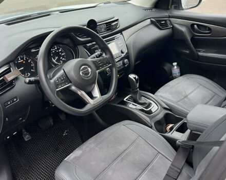 Сірий Ніссан Rogue, об'ємом двигуна 2 л та пробігом 143 тис. км за 12700 $, фото 13 на Automoto.ua