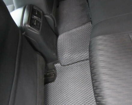 Серый Ниссан Rogue, объемом двигателя 2.5 л и пробегом 120 тыс. км за 16000 $, фото 20 на Automoto.ua