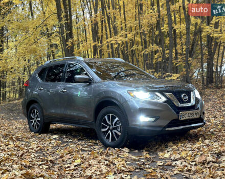 Серый Ниссан Rogue, объемом двигателя 2.49 л и пробегом 180 тыс. км за 13300 $, фото 11 на Automoto.ua