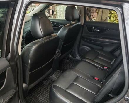 Серый Ниссан Rogue, объемом двигателя 2.49 л и пробегом 82 тыс. км за 17500 $, фото 11 на Automoto.ua