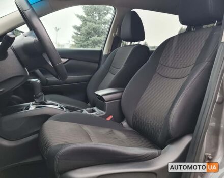 Серый Ниссан Rogue, объемом двигателя 2 л и пробегом 84 тыс. км за 16500 $, фото 6 на Automoto.ua