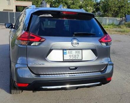 Серый Ниссан Rogue, объемом двигателя 2.49 л и пробегом 149 тыс. км за 17000 $, фото 4 на Automoto.ua