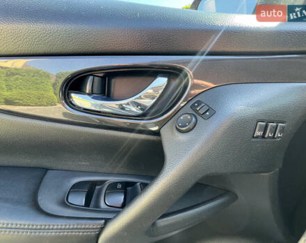 Сірий Ніссан Rogue, об'ємом двигуна 2.49 л та пробігом 62 тис. км за 18900 $, фото 21 на Automoto.ua