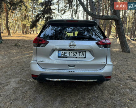 Серый Ниссан Rogue, объемом двигателя 2.49 л и пробегом 83 тыс. км за 14600 $, фото 3 на Automoto.ua