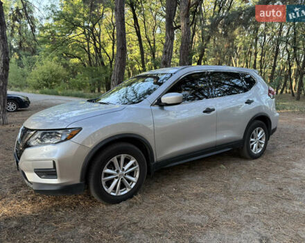Серый Ниссан Rogue, объемом двигателя 2.49 л и пробегом 83 тыс. км за 14600 $, фото 1 на Automoto.ua