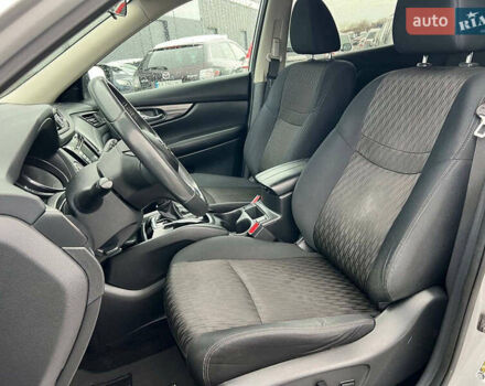 Серый Ниссан Rogue, объемом двигателя 2.5 л и пробегом 119 тыс. км за 14690 $, фото 18 на Automoto.ua