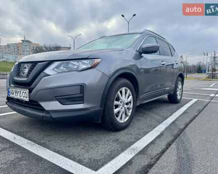 Серый Ниссан Rogue, объемом двигателя 2.49 л и пробегом 154 тыс. км за 13700 $, фото 7 на Automoto.ua