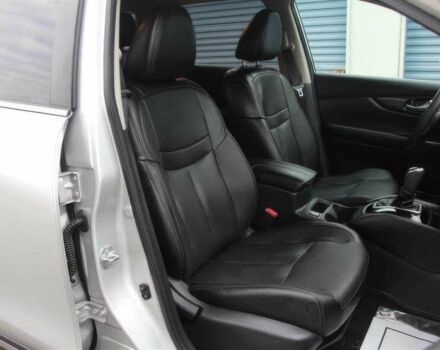 Сірий Ніссан Rogue, об'ємом двигуна 2.5 л та пробігом 69 тис. км за 13000 $, фото 8 на Automoto.ua