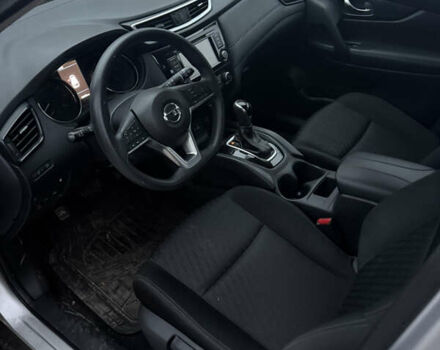 Серый Ниссан Rogue, объемом двигателя 2.5 л и пробегом 143 тыс. км за 13500 $, фото 10 на Automoto.ua