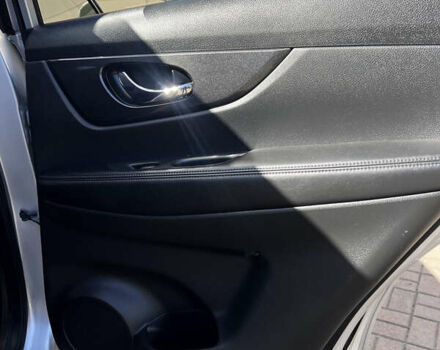 Серый Ниссан Rogue, объемом двигателя 2.49 л и пробегом 119 тыс. км за 15200 $, фото 19 на Automoto.ua