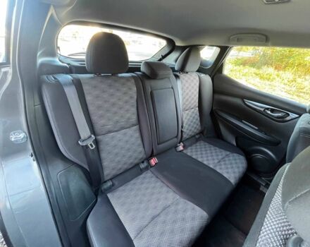 Сірий Ніссан Rogue, об'ємом двигуна 2 л та пробігом 198 тис. км за 13999 $, фото 21 на Automoto.ua