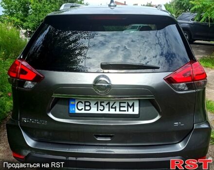 Серый Ниссан Rogue, объемом двигателя 2.5 л и пробегом 74 тыс. км за 16000 $, фото 2 на Automoto.ua