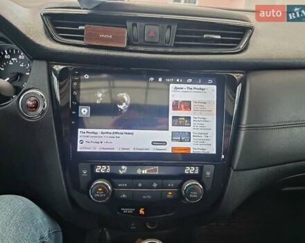 Серый Ниссан Rogue, объемом двигателя 2.49 л и пробегом 82 тыс. км за 17500 $, фото 8 на Automoto.ua