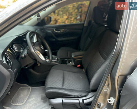 Серый Ниссан Rogue, объемом двигателя 2.49 л и пробегом 180 тыс. км за 13300 $, фото 18 на Automoto.ua