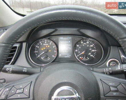 Серый Ниссан Rogue, объемом двигателя 2.5 л и пробегом 120 тыс. км за 16000 $, фото 30 на Automoto.ua