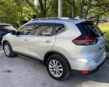 Ніссан Rogue 2017 у Хмельницькому на Automoto.ua Сірий Ніссан Rogue, об'ємом двигуна 2.5 л та пробігом 162 тис. км за 12800 $, фото 3 на Automoto.ua