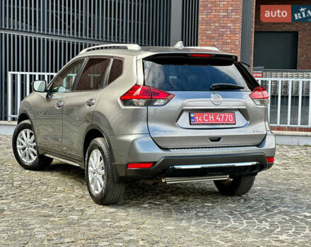 Серый Ниссан Rogue, объемом двигателя 2.5 л и пробегом 197 тыс. км за 12900 $, фото 4 на Automoto.ua