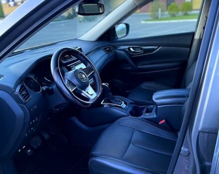 Серый Ниссан Rogue, объемом двигателя 2.5 л и пробегом 36 тыс. км за 17700 $, фото 3 на Automoto.ua