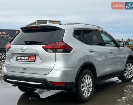 Серый Ниссан Rogue, объемом двигателя 2.5 л и пробегом 119 тыс. км за 14690 $, фото 7 на Automoto.ua