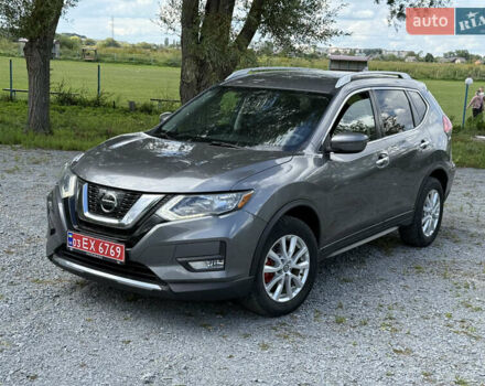 Сірий Ніссан Rogue, об'ємом двигуна 2.5 л та пробігом 100 тис. км за 13500 $, фото 3 на Automoto.ua