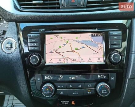 Серый Ниссан Rogue, объемом двигателя 2.5 л и пробегом 150 тыс. км за 14000 $, фото 16 на Automoto.ua