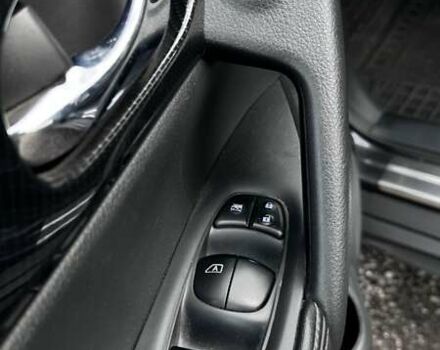 Серый Ниссан Rogue, объемом двигателя 2.5 л и пробегом 82 тыс. км за 17699 $, фото 15 на Automoto.ua