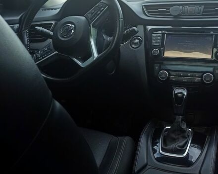 Серый Ниссан Rogue, объемом двигателя 2.5 л и пробегом 74 тыс. км за 16000 $, фото 9 на Automoto.ua