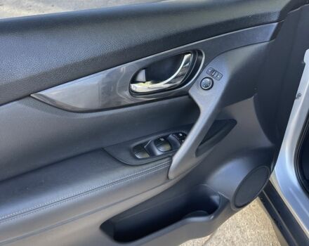 Ніссан Rogue 2017 у Хмельницькому на Automoto.ua Сірий Ніссан Rogue, об'ємом двигуна 2.5 л та пробігом 162 тис. км за 12800 $, фото 9 на Automoto.ua