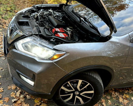 Серый Ниссан Rogue, объемом двигателя 2.49 л и пробегом 180 тыс. км за 13300 $, фото 41 на Automoto.ua