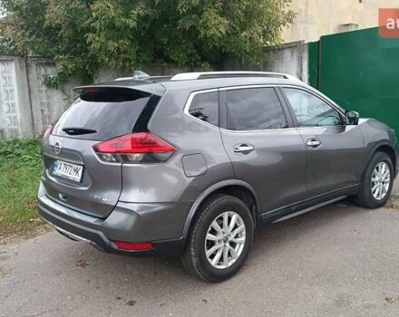 Серый Ниссан Rogue, объемом двигателя 2.49 л и пробегом 136 тыс. км за 14300 $, фото 2 на Automoto.ua