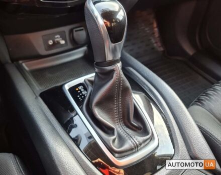 Серый Ниссан Rogue, объемом двигателя 2.5 л и пробегом 60 тыс. км за 18000 $, фото 12 на Automoto.ua