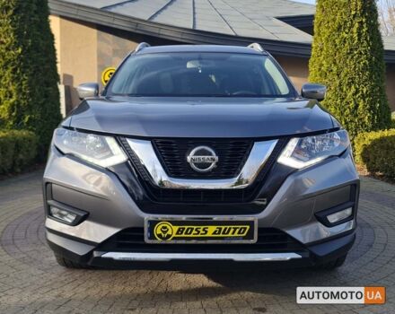 Сірий Ніссан Rogue, об'ємом двигуна 2.5 л та пробігом 60 тис. км за 18000 $, фото 1 на Automoto.ua