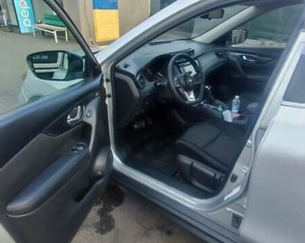 Сірий Ніссан Rogue, об'ємом двигуна 2.49 л та пробігом 160 тис. км за 13500 $, фото 6 на Automoto.ua