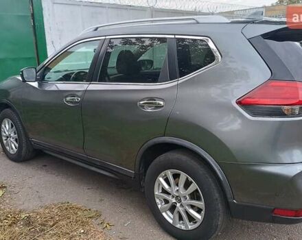 Серый Ниссан Rogue, объемом двигателя 2.49 л и пробегом 136 тыс. км за 14300 $, фото 5 на Automoto.ua