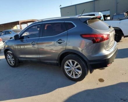 Серый Ниссан Rogue, объемом двигателя 2 л и пробегом 96 тыс. км за 2100 $, фото 1 на Automoto.ua