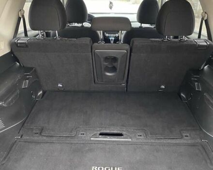 Серый Ниссан Rogue, объемом двигателя 2.5 л и пробегом 137 тыс. км за 10999 $, фото 9 на Automoto.ua
