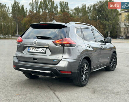Серый Ниссан Rogue, объемом двигателя 2 л и пробегом 165 тыс. км за 15500 $, фото 6 на Automoto.ua