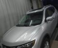 Сірий Ніссан Rogue, об'ємом двигуна 2.5 л та пробігом 131 тис. км за 15500 $, фото 1 на Automoto.ua