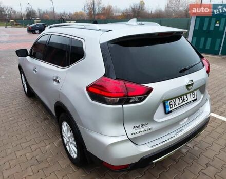 Серый Ниссан Rogue, объемом двигателя 2.49 л и пробегом 132 тыс. км за 13800 $, фото 11 на Automoto.ua