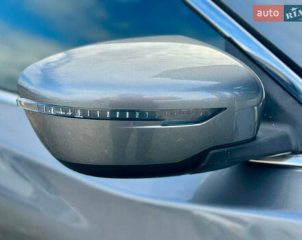 Серый Ниссан Rogue, объемом двигателя 2.5 л и пробегом 197 тыс. км за 12900 $, фото 14 на Automoto.ua