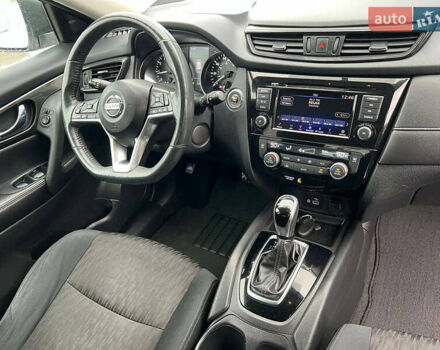 Серый Ниссан Rogue, объемом двигателя 2.5 л и пробегом 119 тыс. км за 14690 $, фото 42 на Automoto.ua