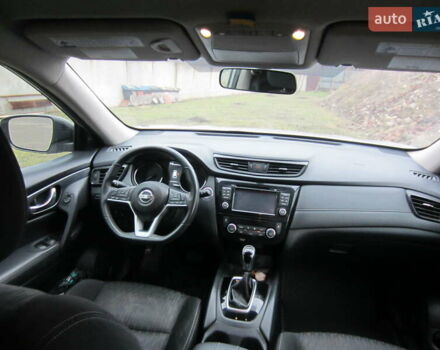Серый Ниссан Rogue, объемом двигателя 2.5 л и пробегом 120 тыс. км за 16000 $, фото 22 на Automoto.ua