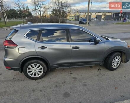 Серый Ниссан Rogue, объемом двигателя 2.49 л и пробегом 177 тыс. км за 12000 $, фото 21 на Automoto.ua